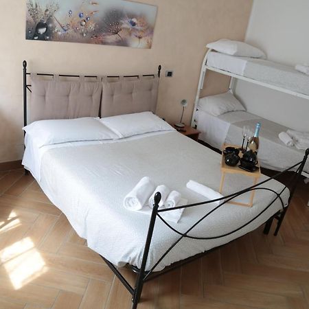 Guest House Simonazzi Reggio nell'Emilia Esterno foto