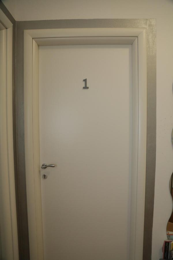 Guest House Simonazzi Reggio nell'Emilia Esterno foto