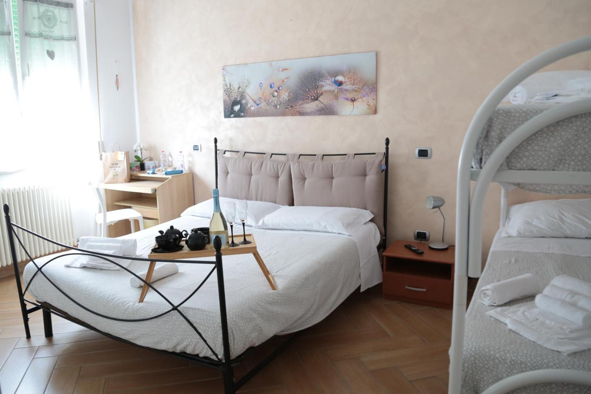 Guest House Simonazzi Reggio nell'Emilia Esterno foto