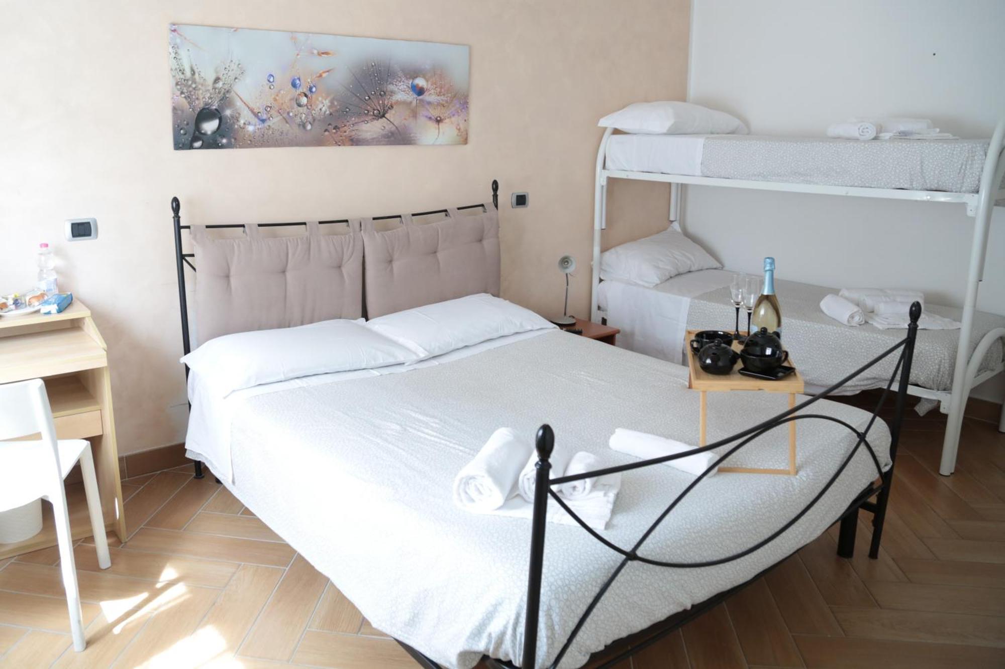 Guest House Simonazzi Reggio nell'Emilia Esterno foto